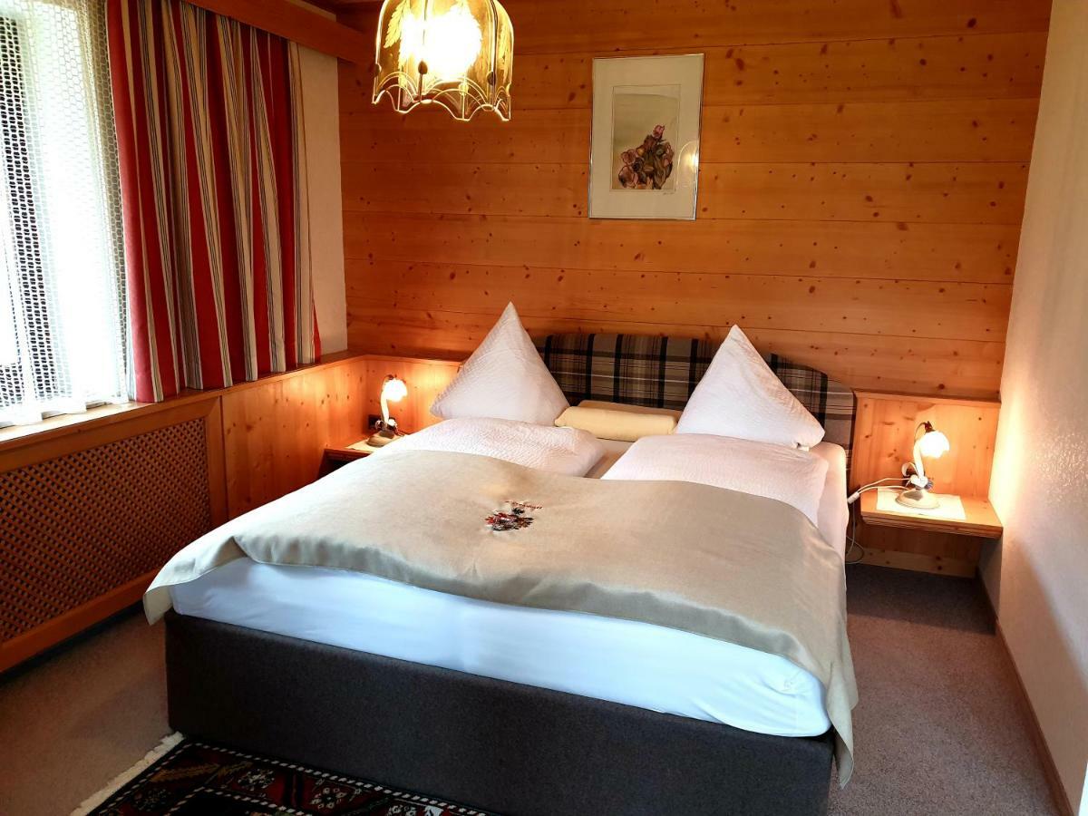 S'Hoamatl Hotel Höfen Eksteriør billede